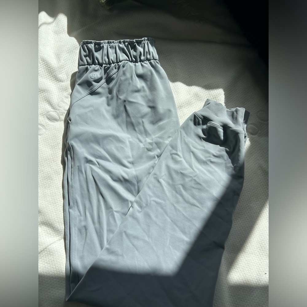 lululemon stretch HR joggers